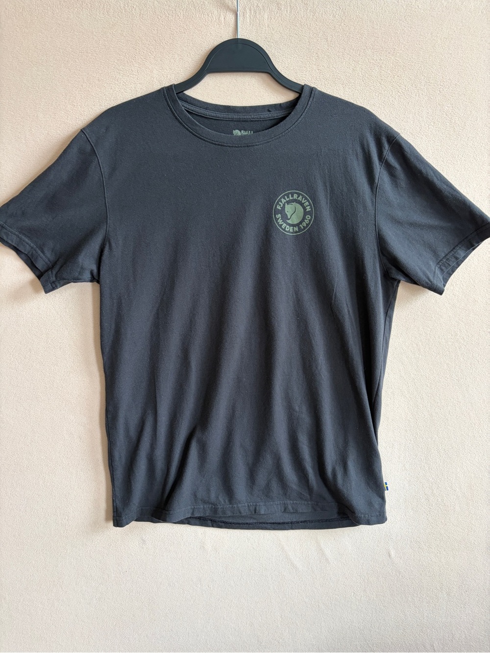 Fjallraven Men's 1960 Logo Sweden T-Shirt Washed Black size M